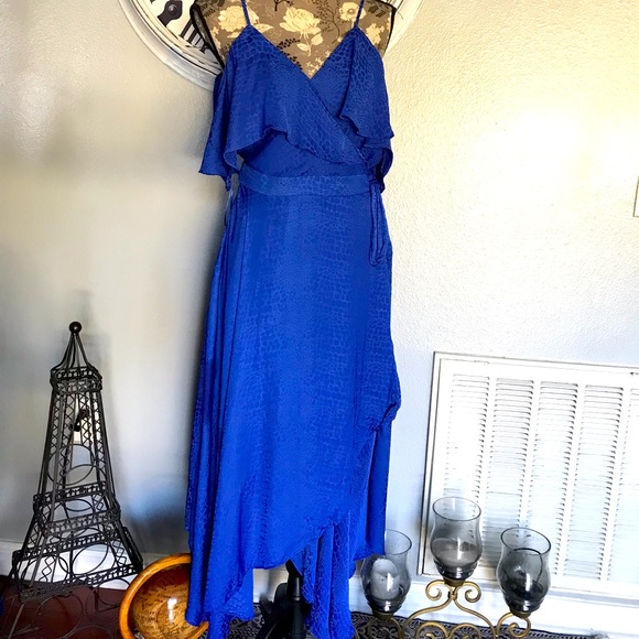 Jennifer Lopez dress - Picture 1 of 2